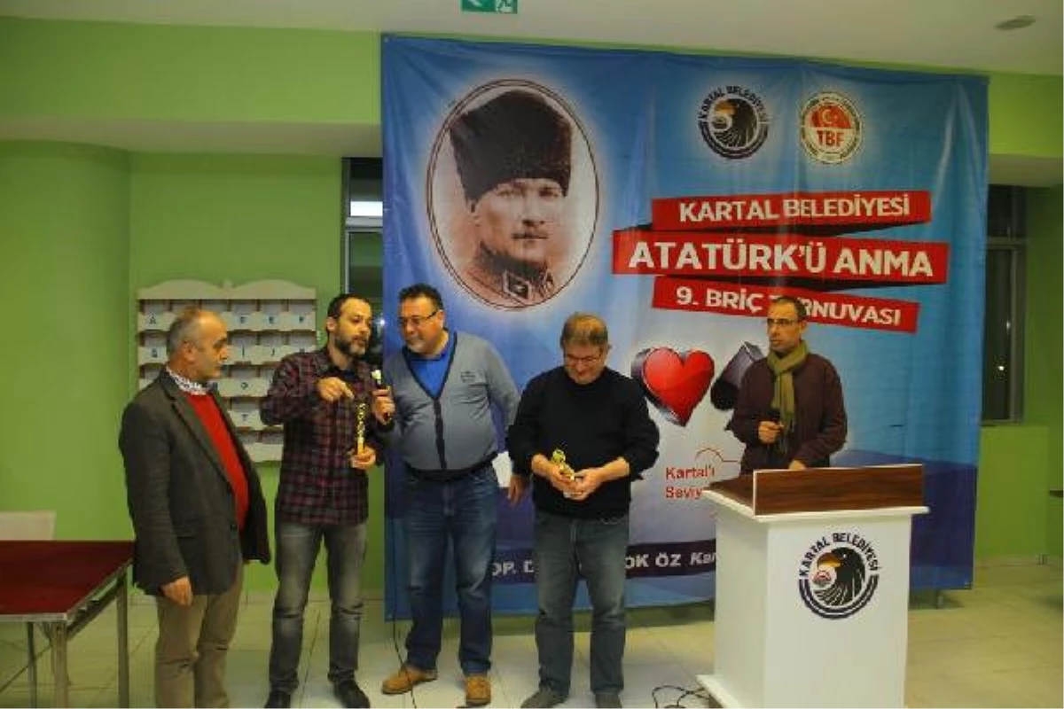 Atatürk\'ü Anma 9\'uncu Briç Turnuvası Kartal\'da Gerçekleştirildi