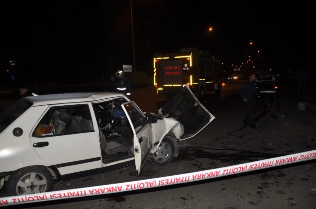 Başkent\'te Trafik Kazası; 2 Yaralı