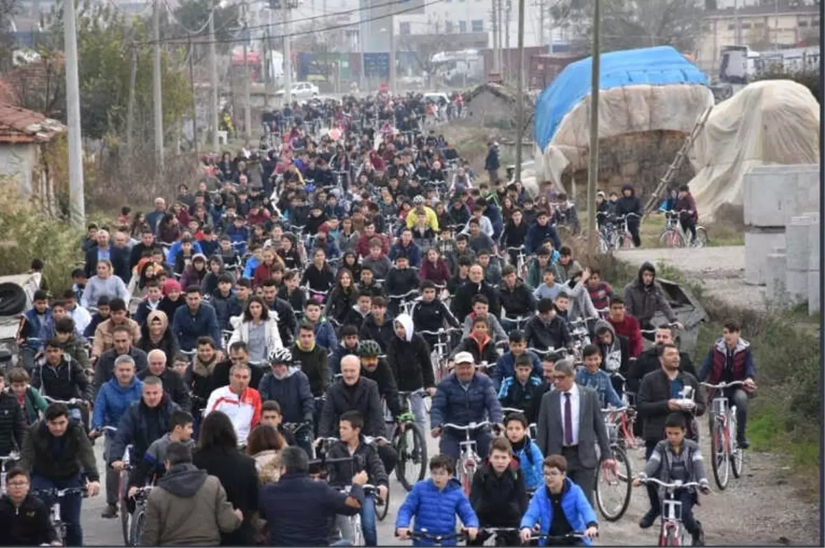 Bigadiç\'te Pedallar Sağlık İçin Çevrildi