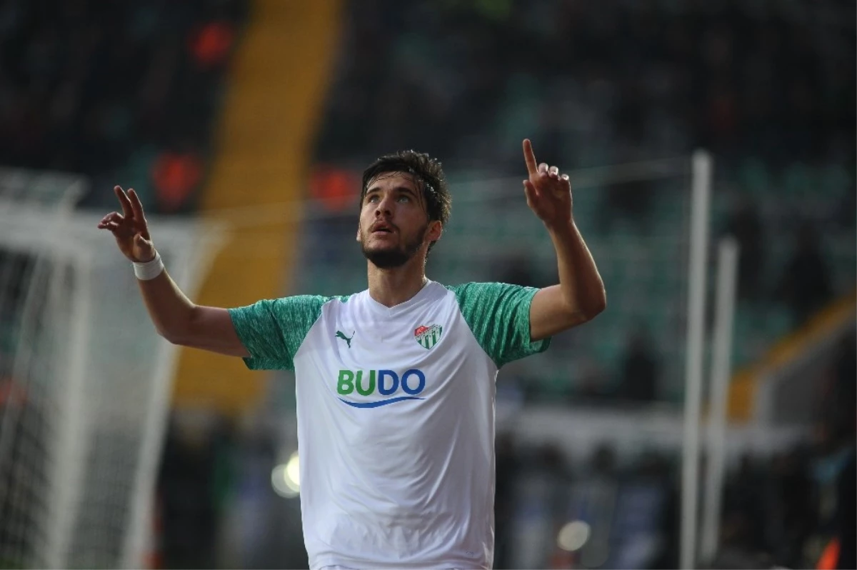Bursaspor\'un Yeni Golcüsü Umut Nayir