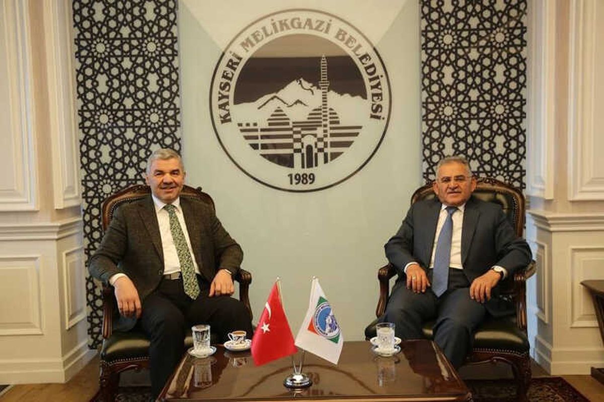 Büyükşehir Belediye Başkanı Mustafa Çelik, Melikgazi\'de