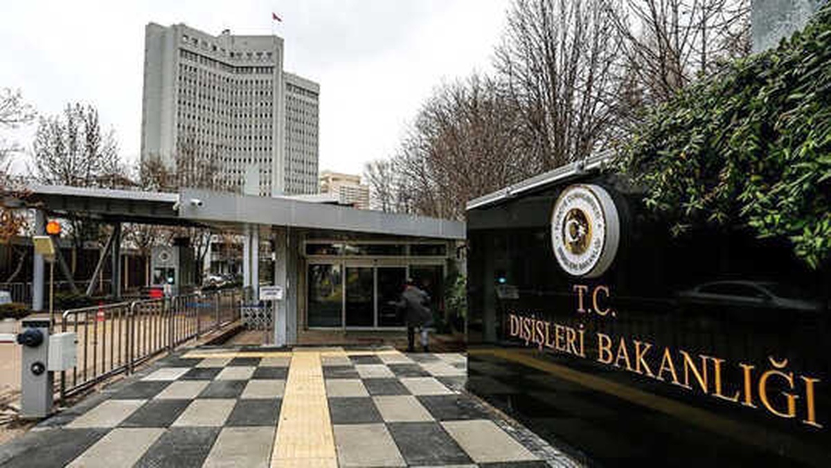 Dışişleri: Kerç Boğazı\'ndan geçişler engellenmemeli