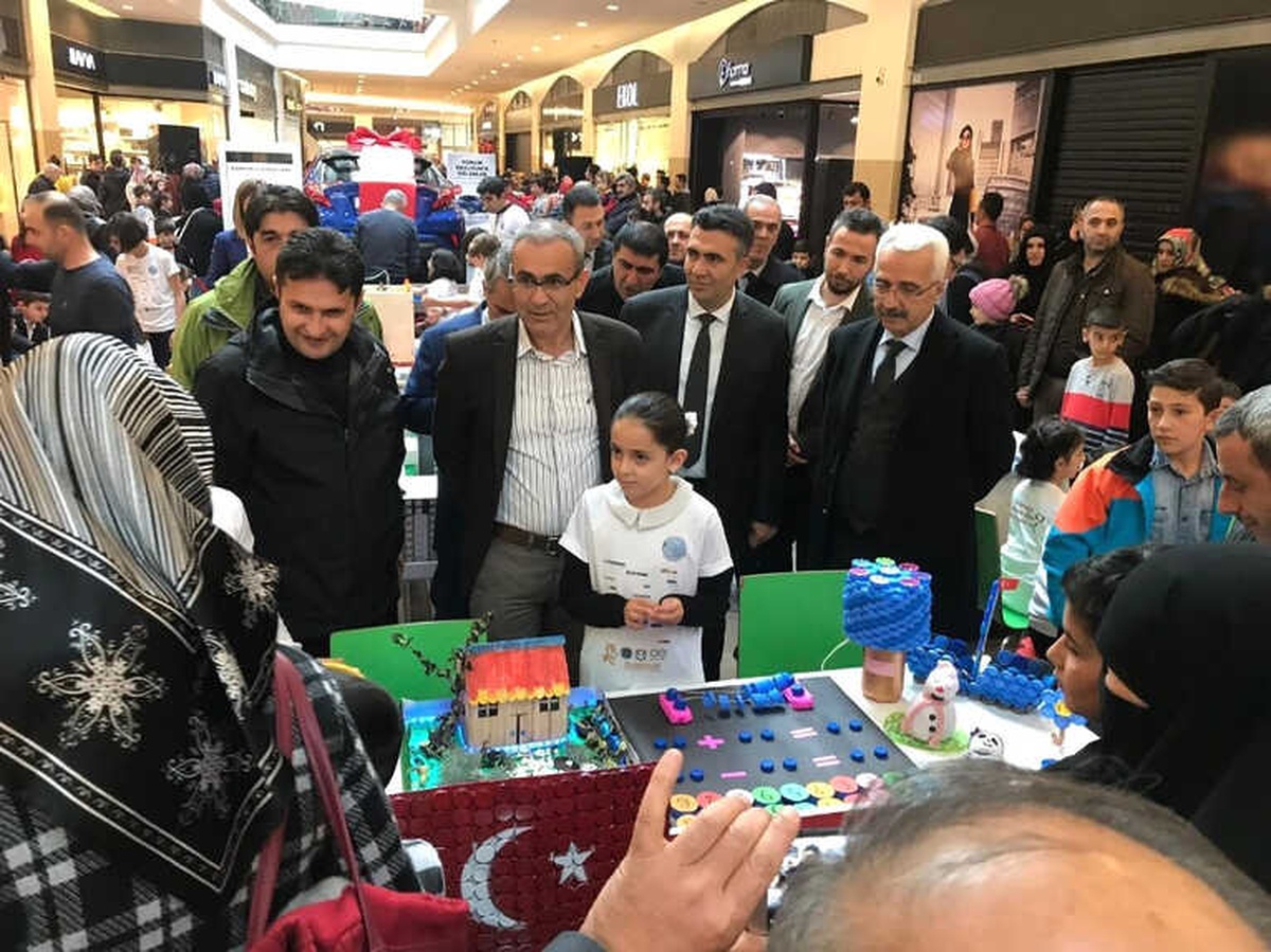 Öğrencilerden, Öğretmenlerine Muhteşem Kutlama