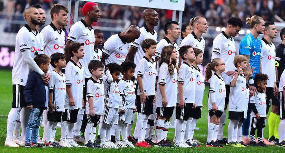 Sarpsborg-Beşiktaş Maçını Lechner Yönetecek