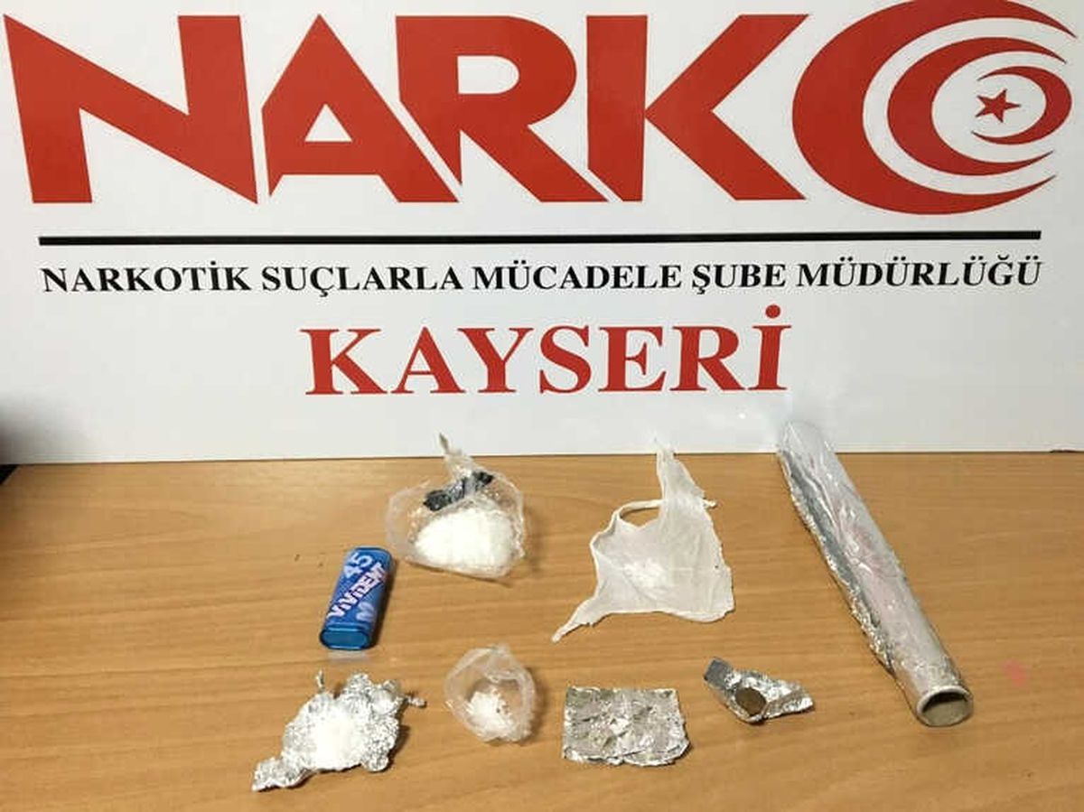Zehir Taciri 4 Kişi Yakalandı
