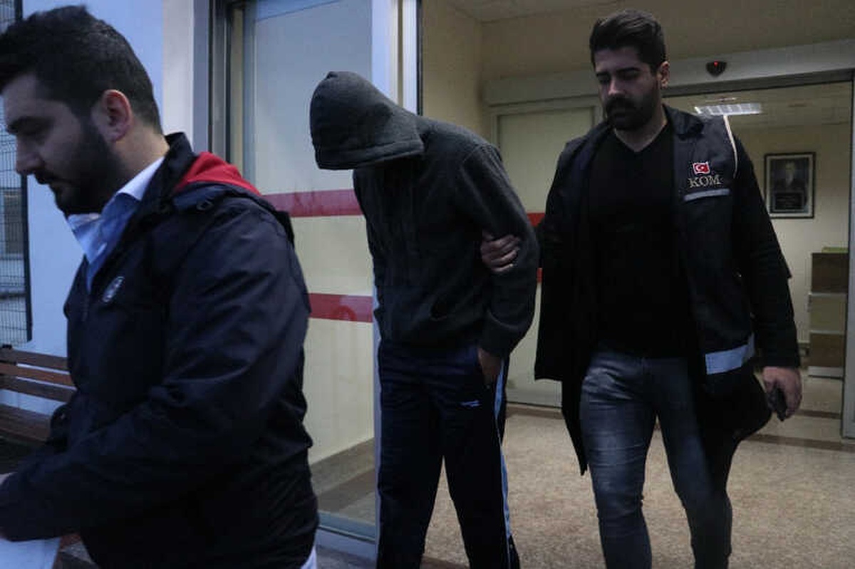 Adana Merkezli 10 İlde Operasyon: 26 Gözaltı