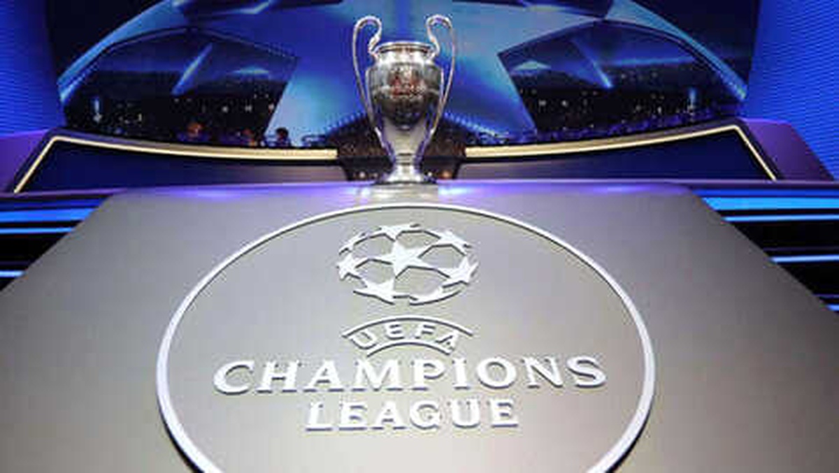 Dortmund ve Schalke Yarın Oynuyor