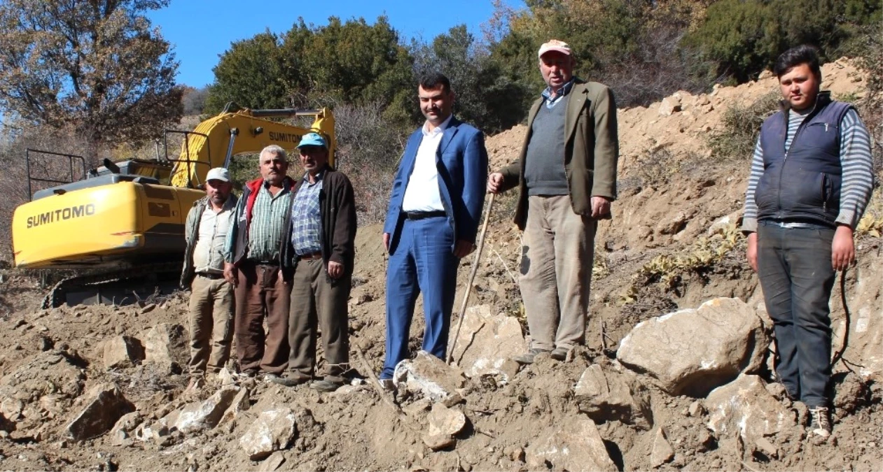 Elverişsiz Tarım Arazileri Teraslama Yöntemiyle Tarıma Kazandırıldı