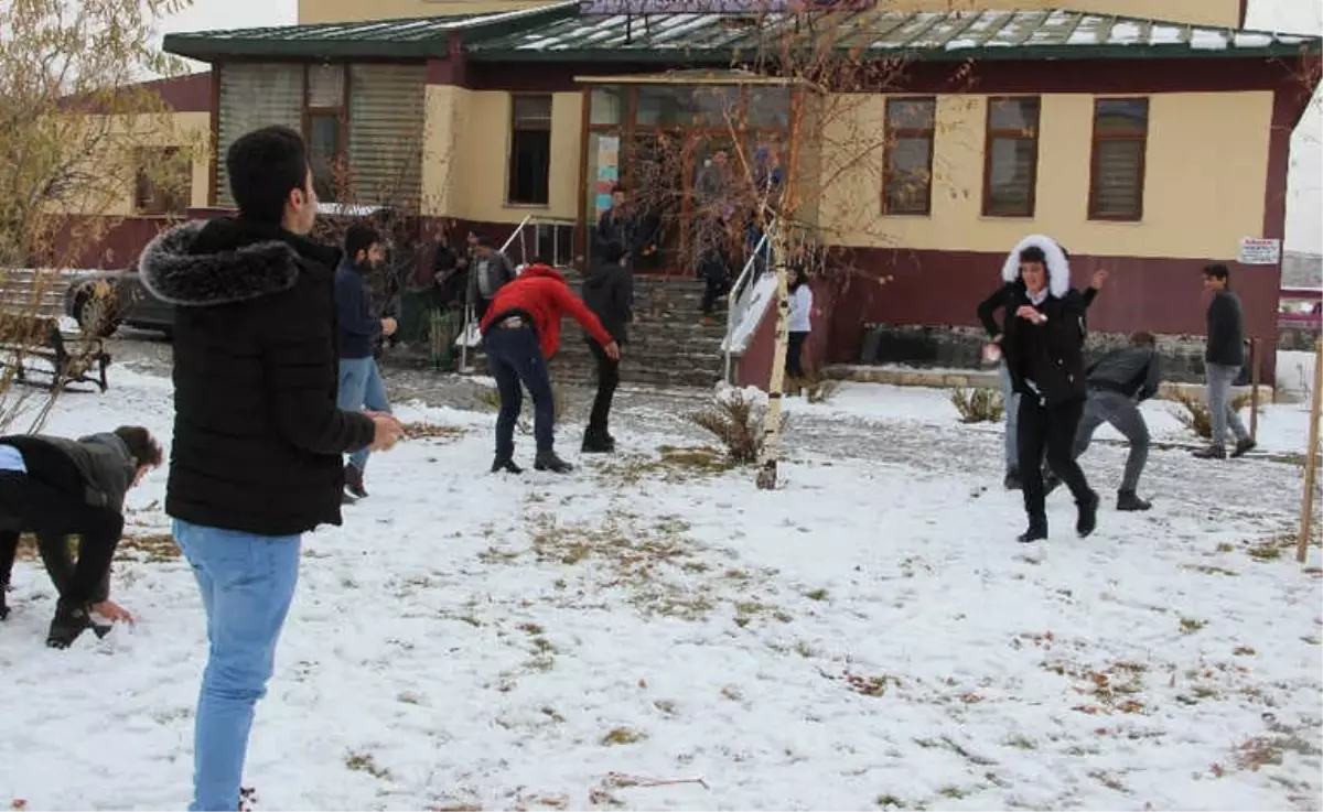 Erzurum\'da Kar Yağışı ve Soğuk Hava