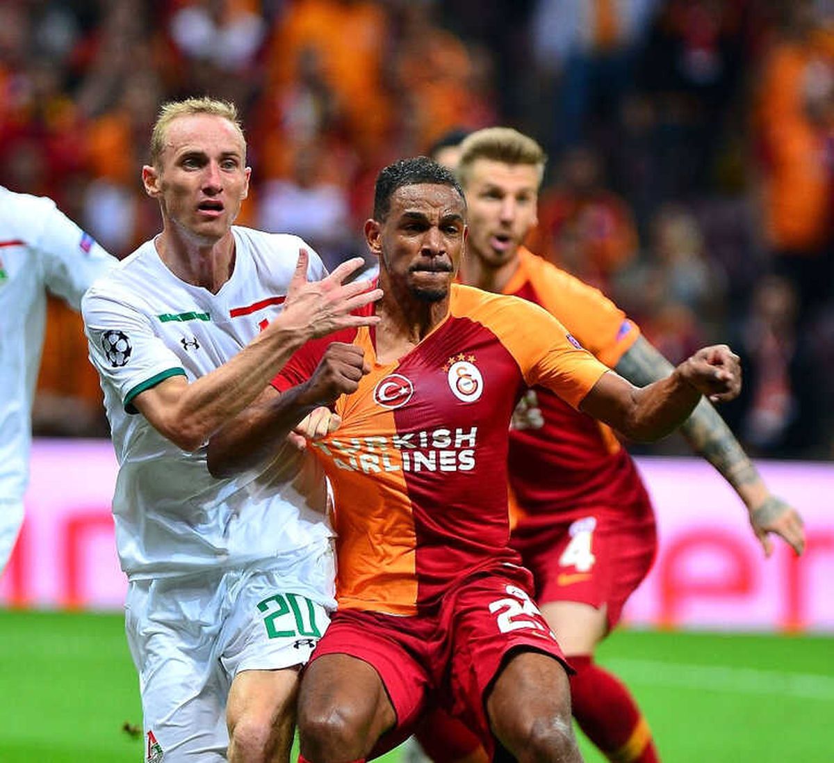 Galatasaray\'ın Rus Takımları ile 10. Maçı
