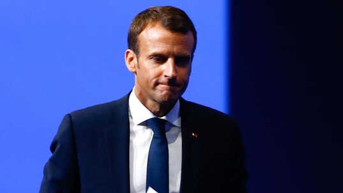 Macron akaryakıt vergilerini 3 ayda bir revize edecek