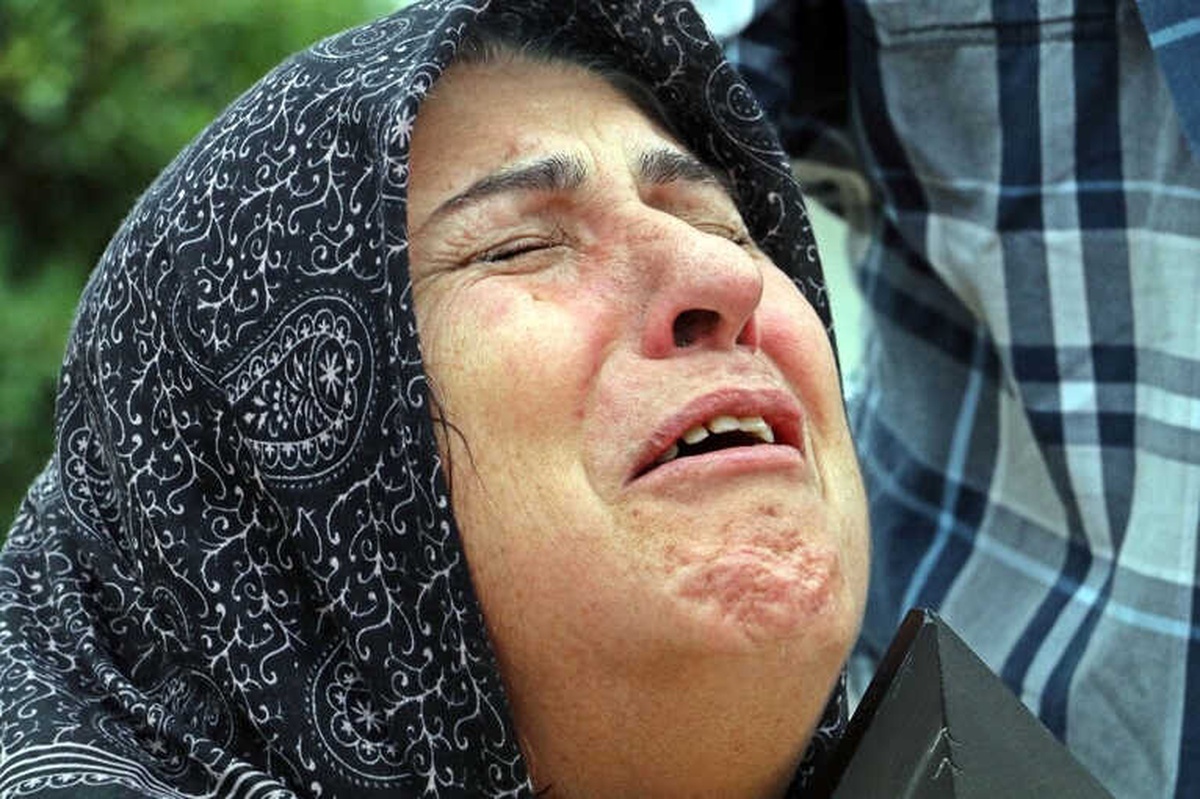 Oğlunun Kazada Öldüğü Yola İlk Kez Gelen Annenin Acı Feryadı