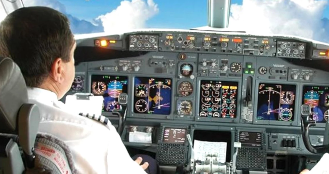 Pilotu Uyuyakalan Uçak, Havaalanını Geçince Kasabaya İnmek Zorunda Kaldı