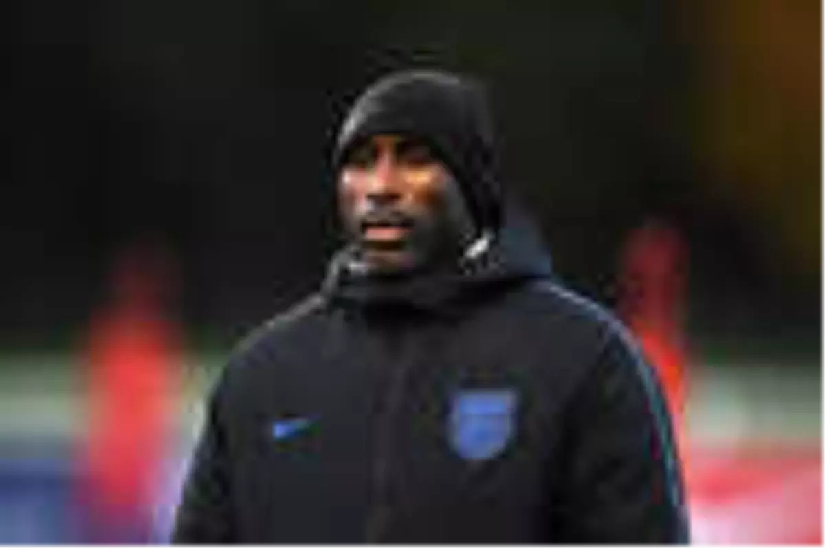 Sol Campbell, Macclesfield Town\'ın Yeni Teknik Direktörü Oldu