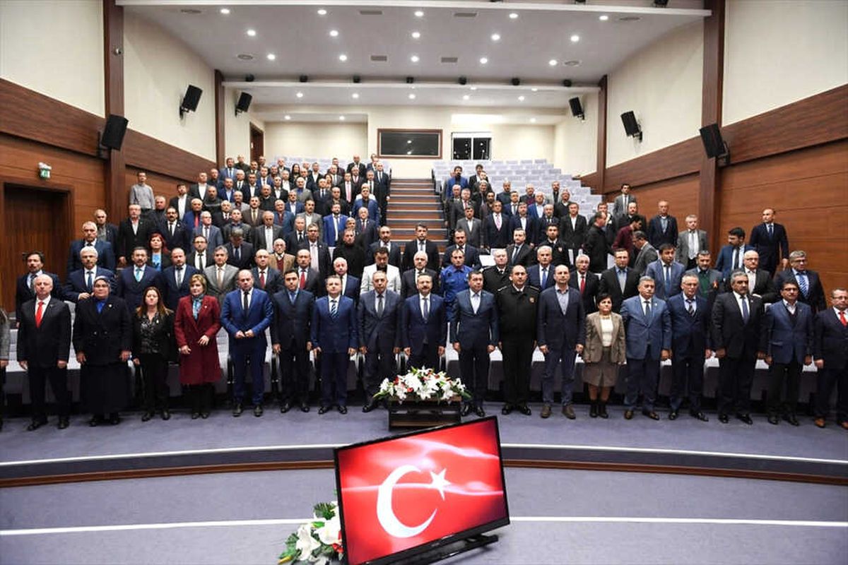 Vali Aksoy, Muhtarlarla Buluştu