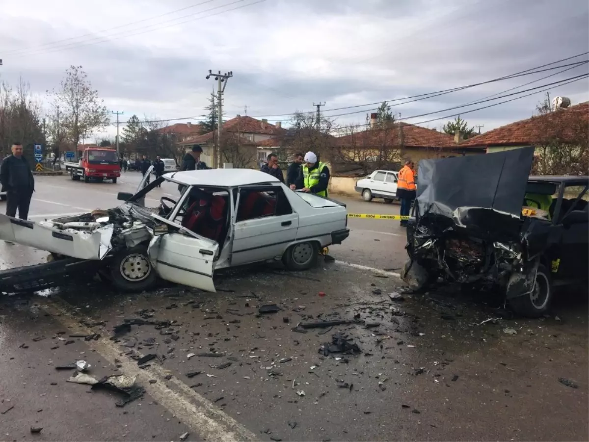 Yozgat’ta Trafik Kazası 1 Ölü, 4 Yaralı Son Dakika