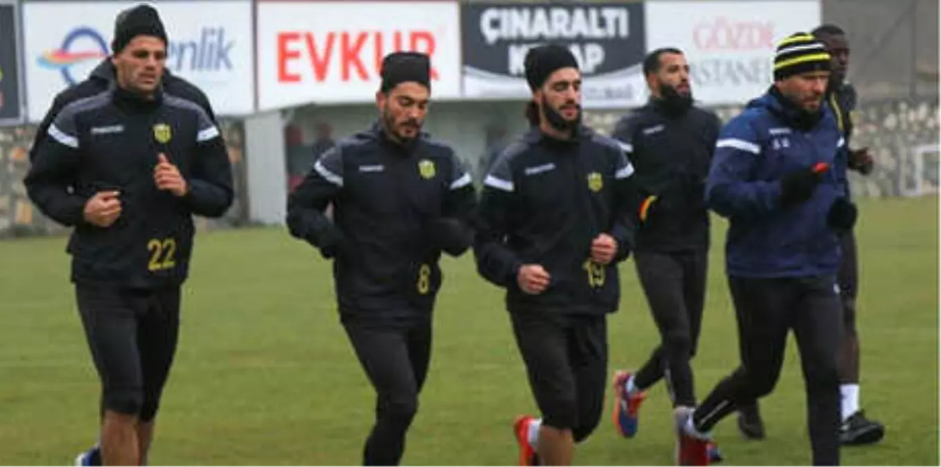 Ahmed ve Aleksic Umut Dolu