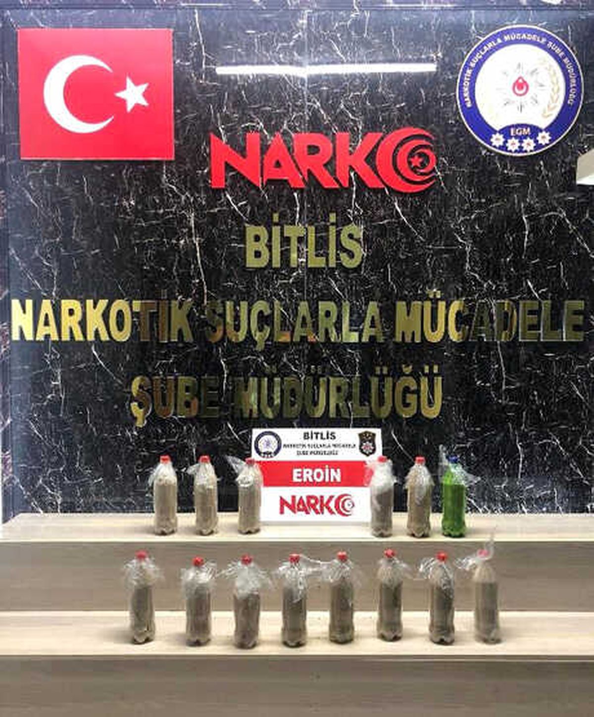 Bitlis\'te Otomobilde 11 Kilo Eroin Ele Geçirildi