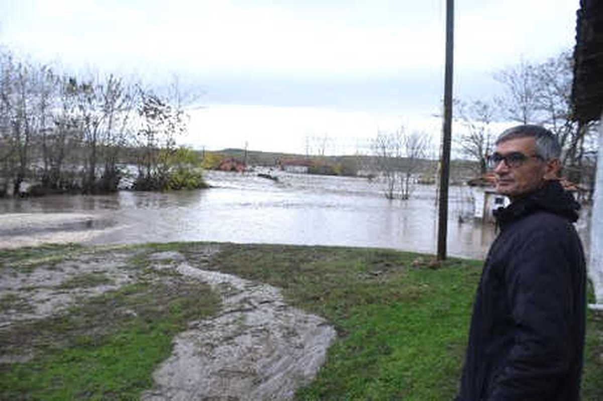 Edirne\'de Sağanak, Su Baskınlarına Neden Oldu, Yollar Kapandı (7)