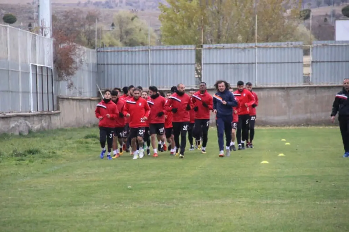 Elazığspor Destek Bekliyor