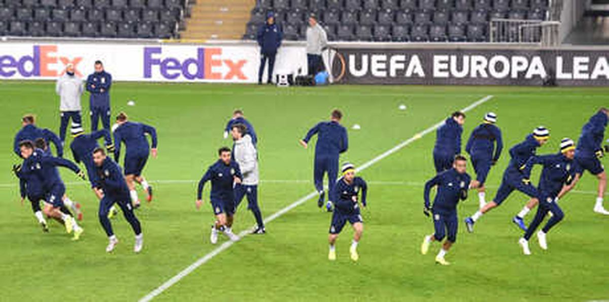 Fenerbahçe\'de Dinamo Zagreb Öncesi 3 Eksik!