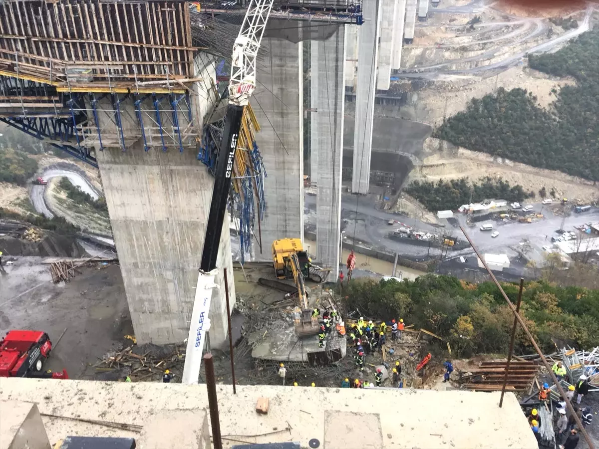 Güncelleme - Otoyol Çalışmasında Beton Blok Düştü