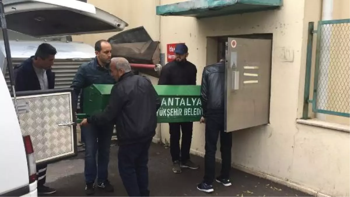 Jandarmayla Girdiği Çatışmada Ölen Şüpheli Toprağa Verildi