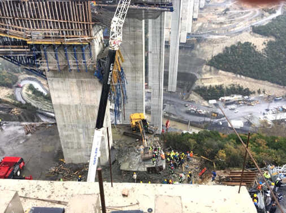 Kuzey Marmara Otoyolu İnşaatında Beton Blok Çöktü! İşçiler Enkaz Altında Kaldı