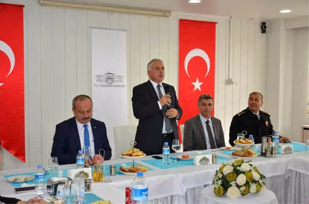 Vali Yıldırım: "Muhtarlarımız Bizim Elimiz Ayağımızdır"