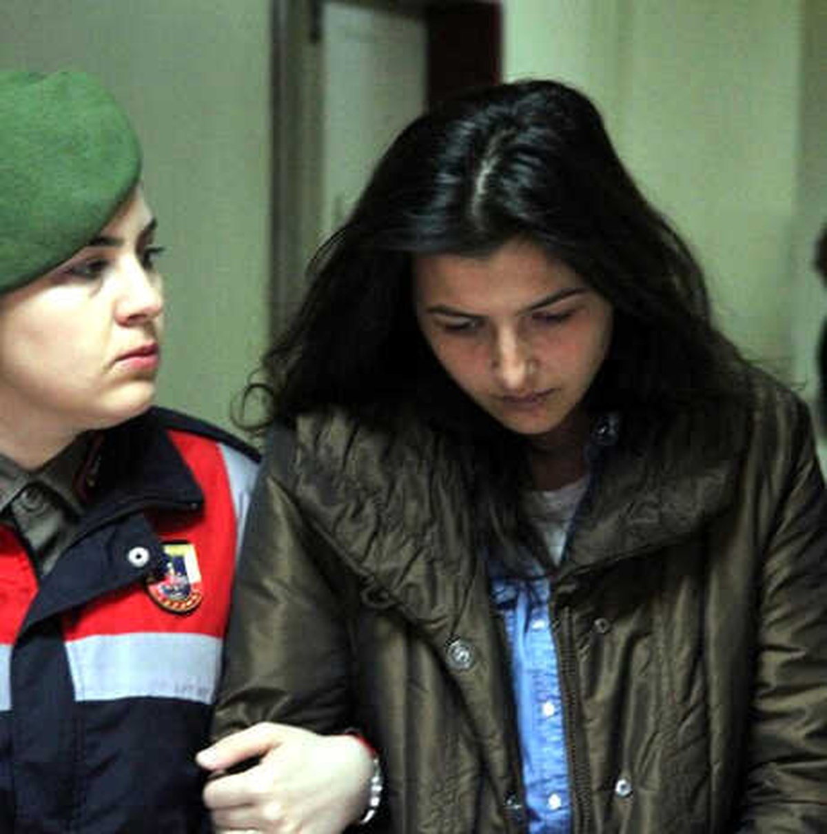 Babaanne Cinayeti Sanığı Fadime\'ye, Önce Müebbet Sonra 10 Yıl Hapis