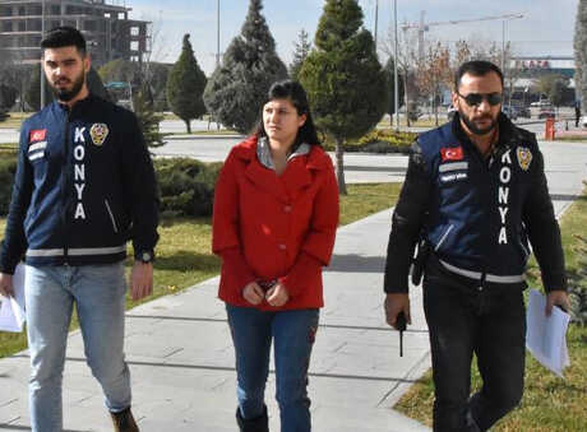 Bebeğini Boğduğu İddiasıyla Sevgilisini Öldüren Azeri Kadının Akıl Sağlığı Yerinde