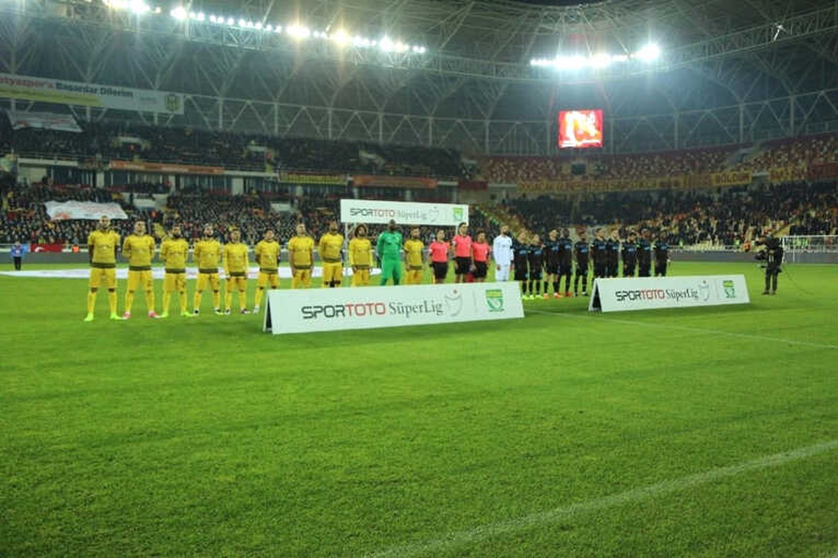 E.yeni Malatyaspor Lig ve Kupada Zorlu Maçlara Çıkacak