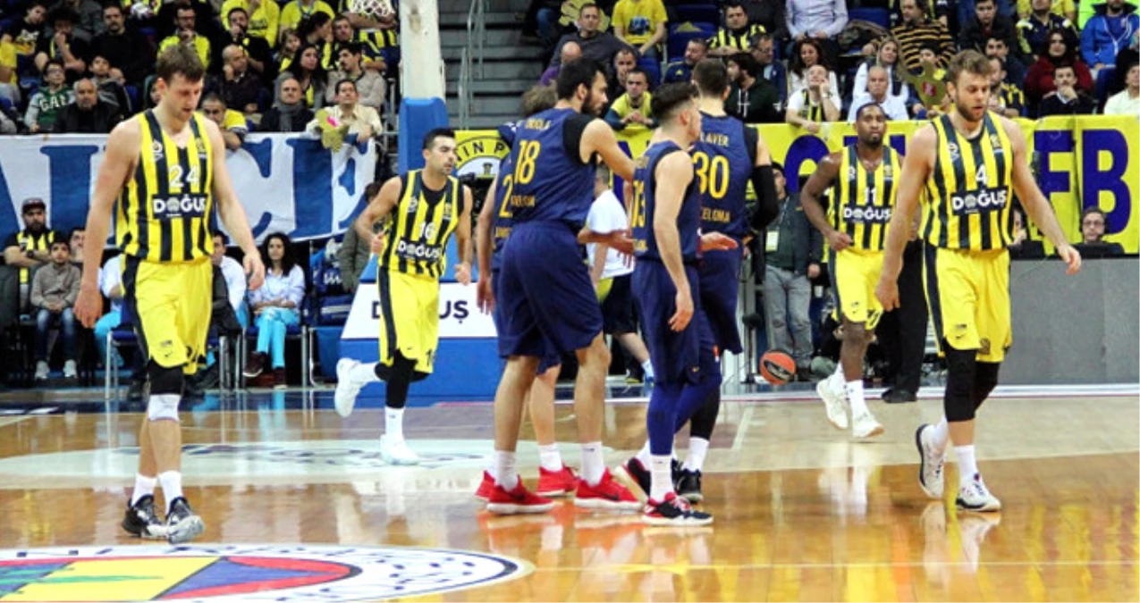 Euroleague\'de Temsilcimiz Fenerbahçe, Barcelona Deplasmanında
