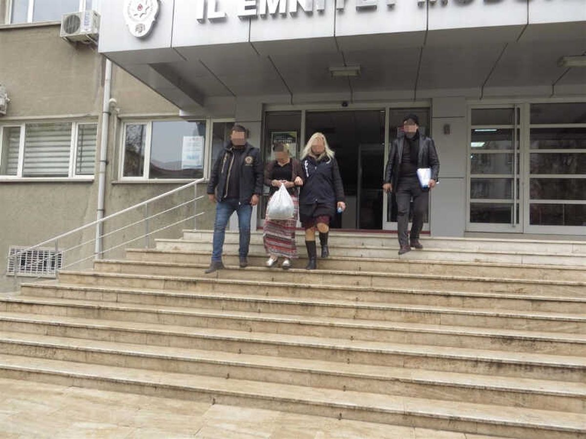 Hırsızlar Polisten Kaçamadı