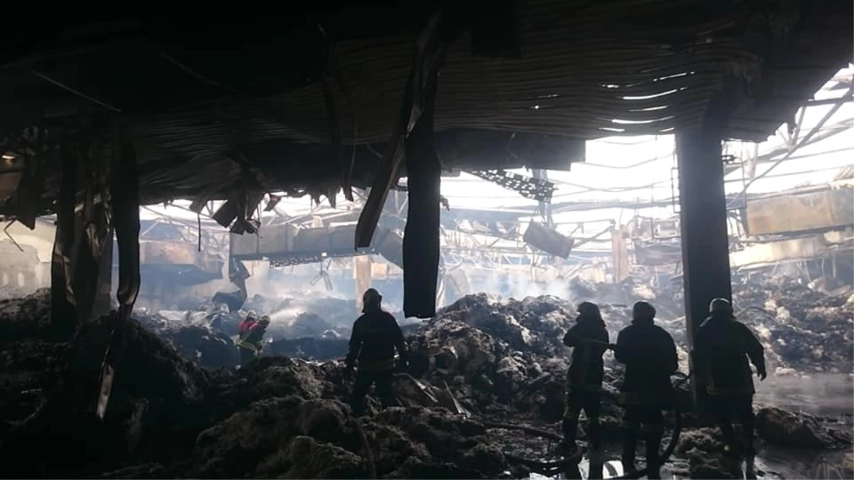 Karsu Tekstil\'deki Yangın 36 Saatte Söndürülebildi