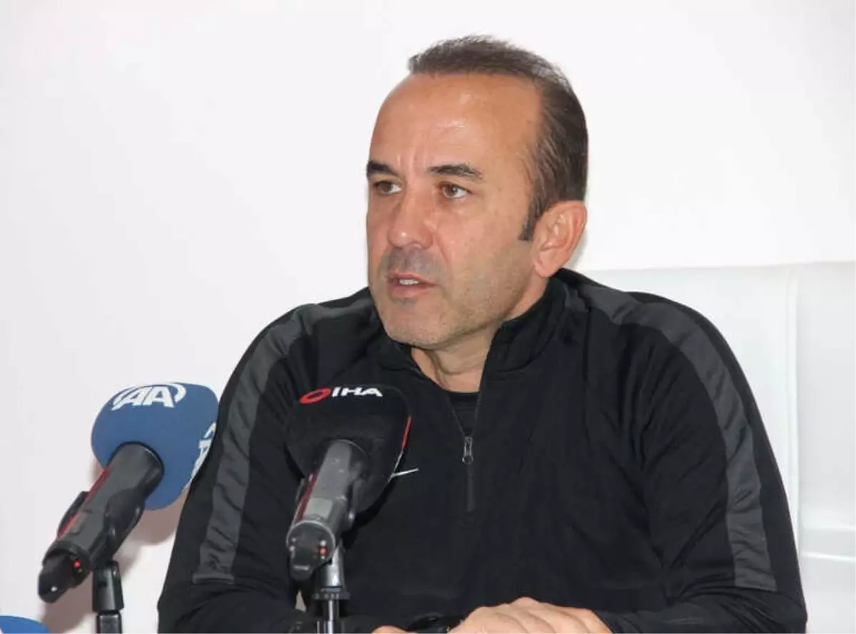 Mehmet Özdilek: "Bursaspor Maçıyla Çıkışımızı Devam Ettirmek İstiyoruz"