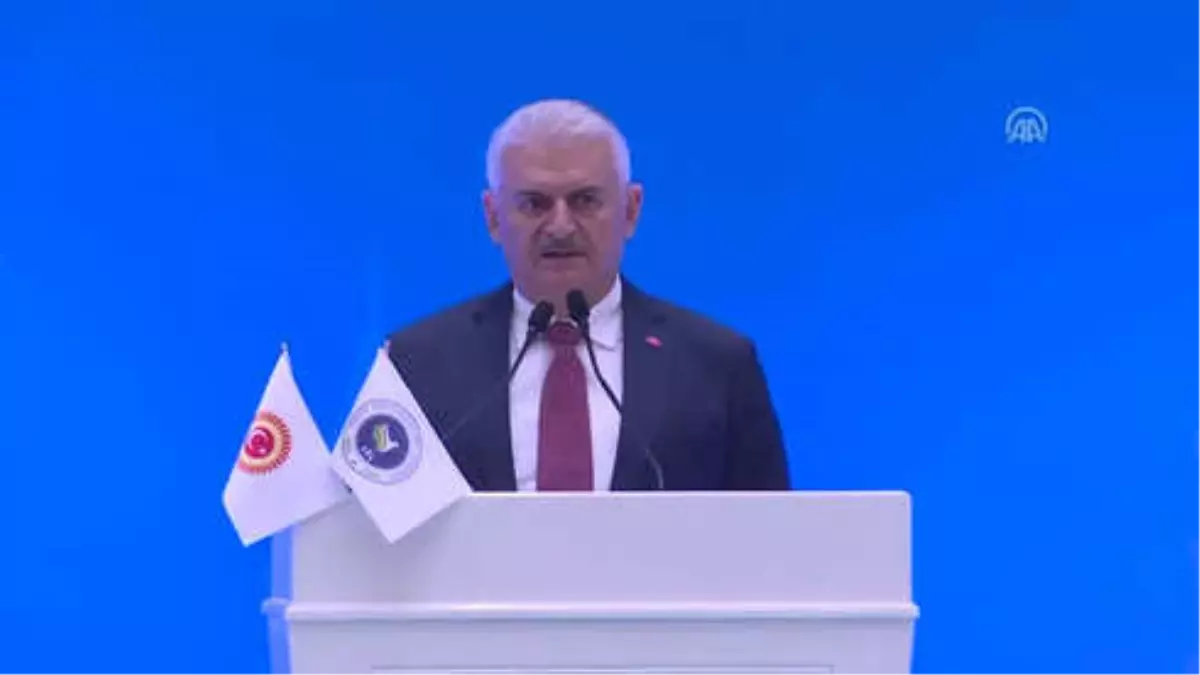 TBMM Başkanı Yıldırım: "Dünya 21. Yüzyılın Son Çeyreğinde Girdiği Türbülanstan Mutlaka Çıkmalıdır"