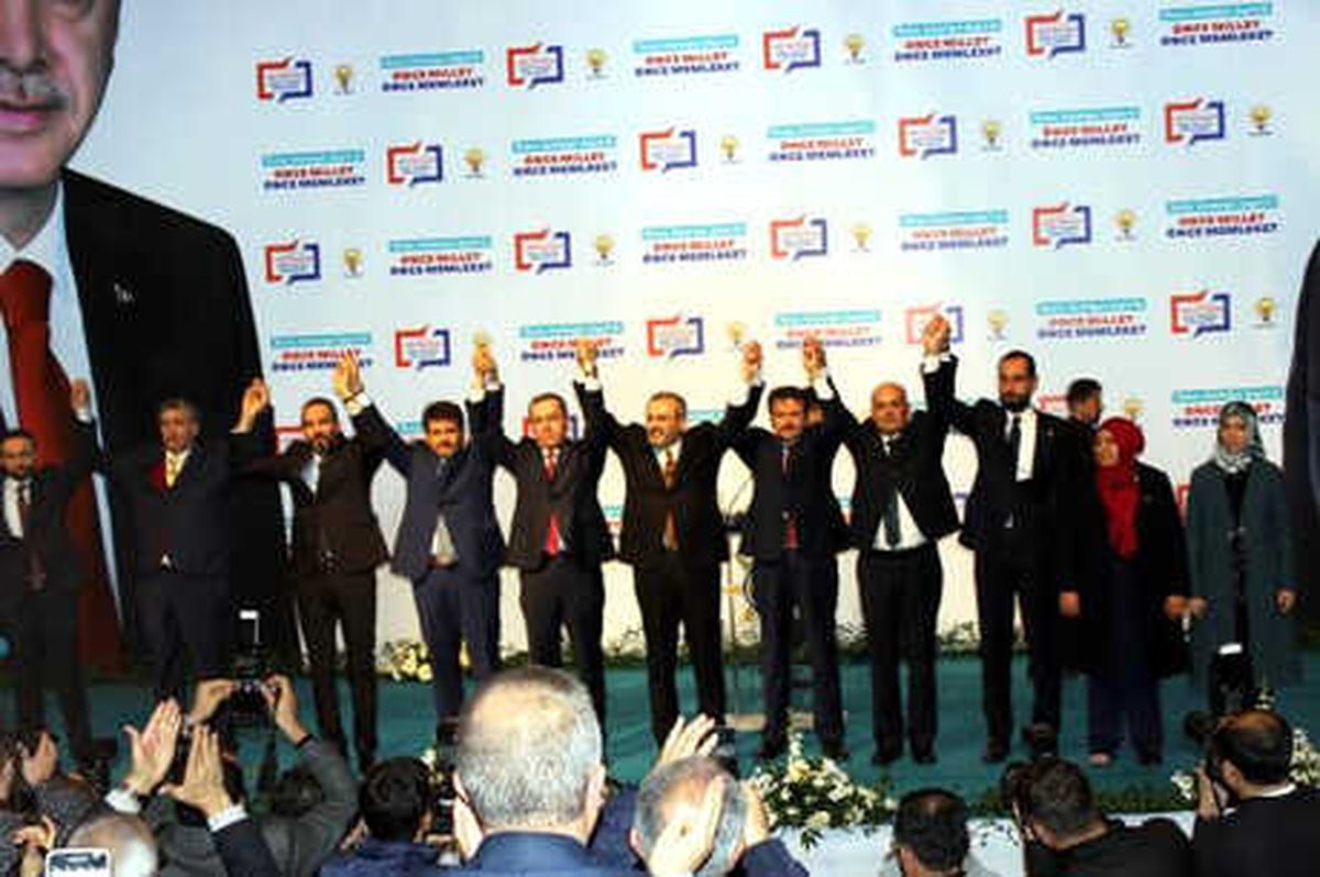 AK Parti\'li Ünal: Ekonomi Bu Kadar Saldırıya Rağmen Güçlenmeye Başladı
