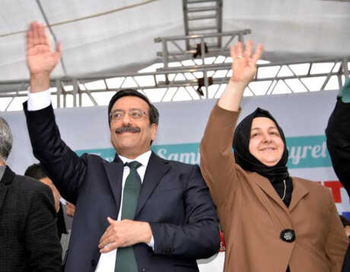 AK Parti\'nin Adayı Atilla\'ya Diyarbakır\'da Coşkulu Karşılama