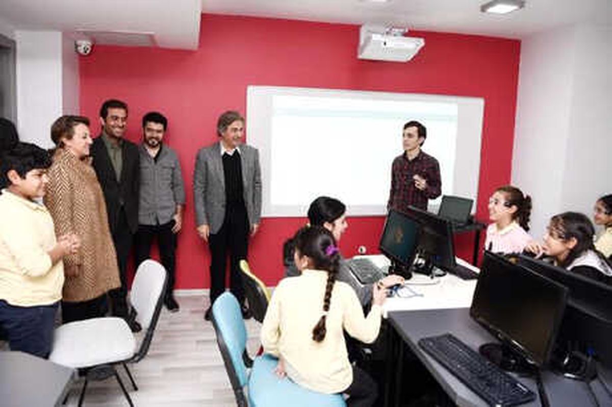 Akademi Beyoğlu\'nda Robotik Kodlama Eğitimleri Başladı