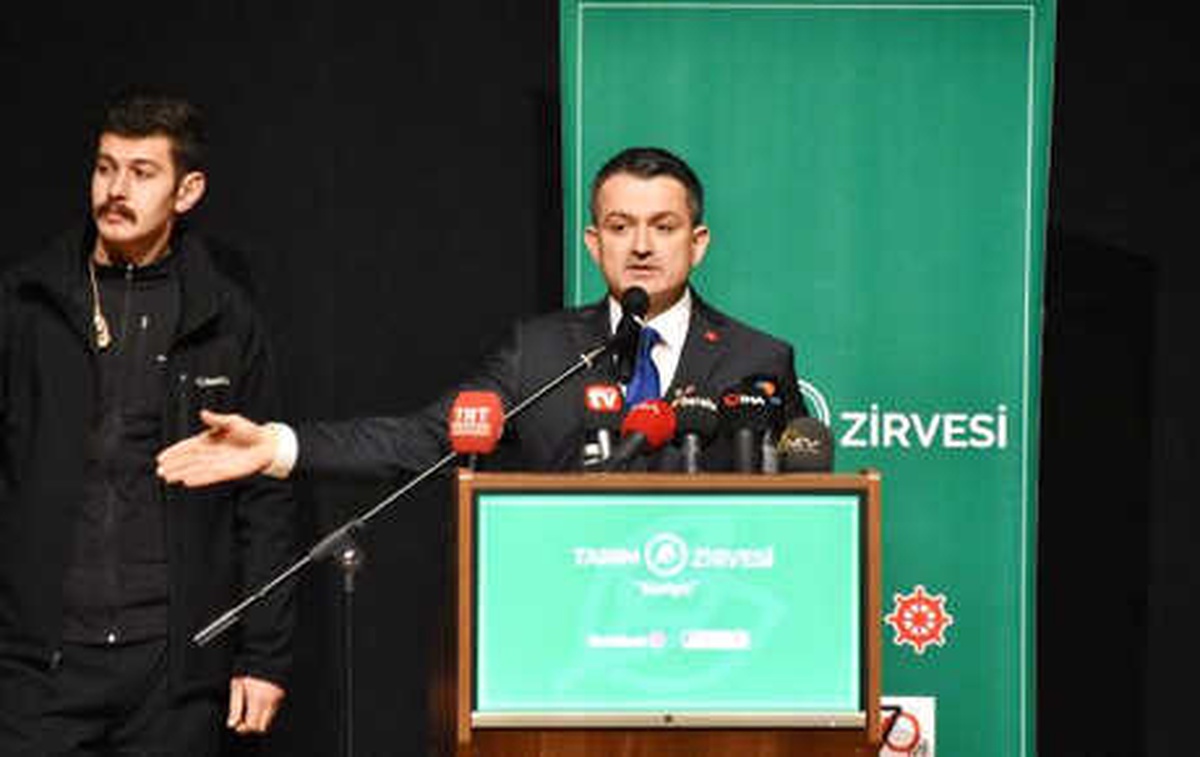 Bakan Pakdemirli: Türkiye\'nin 6 Ay, 1 Yıl Et İthalatına İhtiyacı Yok