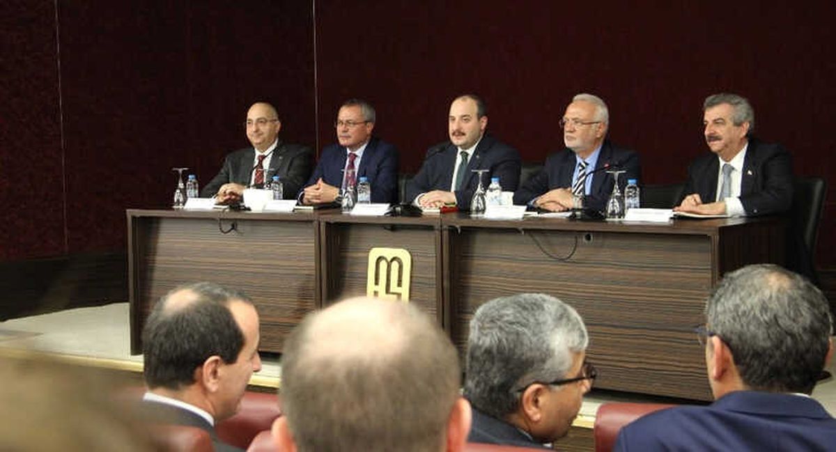 Bakan Varank: "Ekonomideki Beklentiler İyiye Gitmeye Başladı"