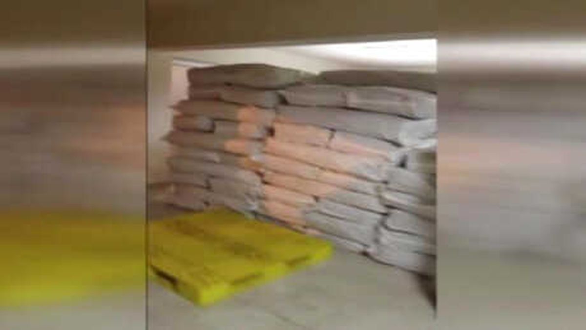 Başakşehir\'de 15 Ton Kaçak Çay Ele Geçirildi