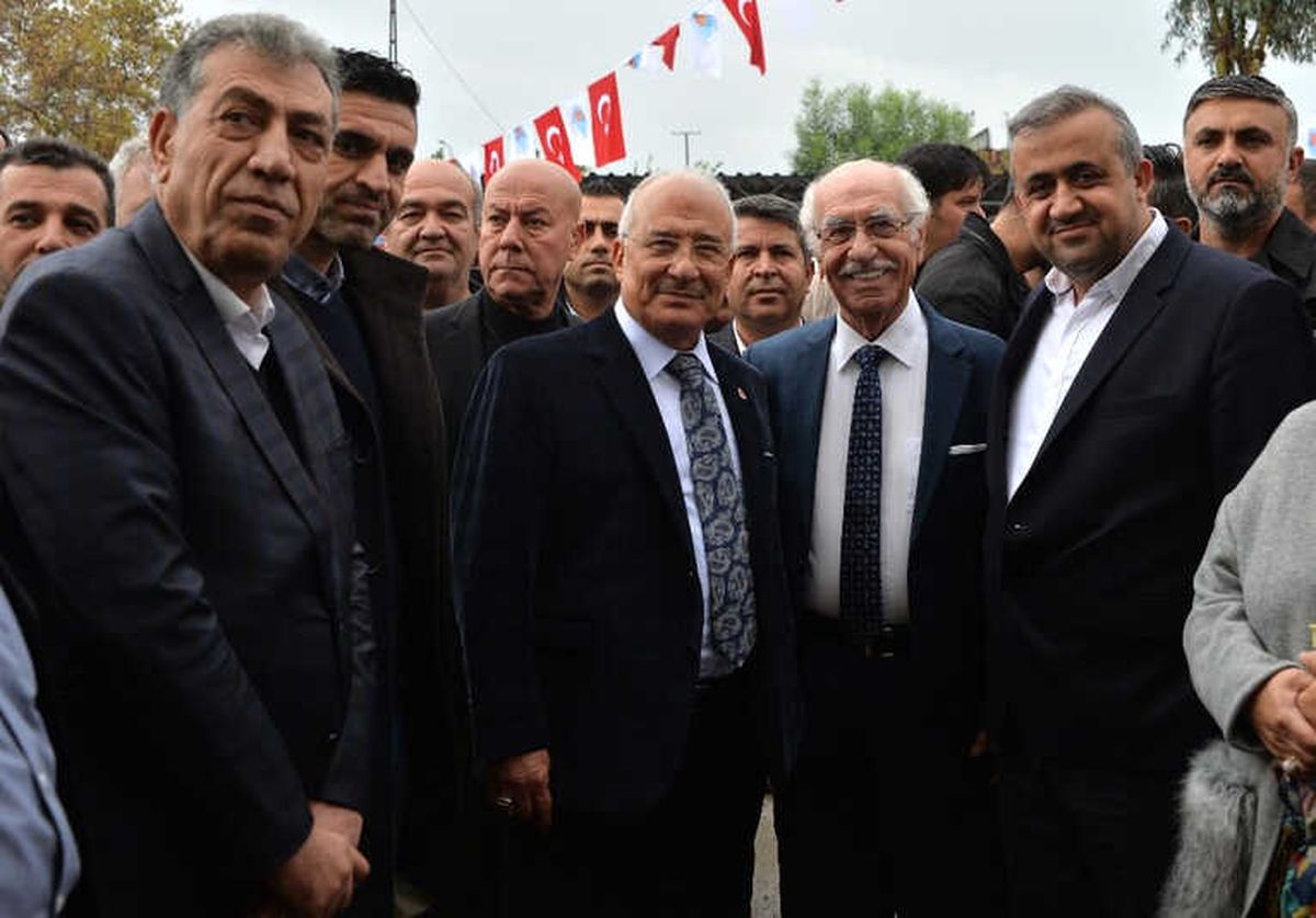 Başkan Kocamaz Hal Esnafı ile Bir Araya Geldi