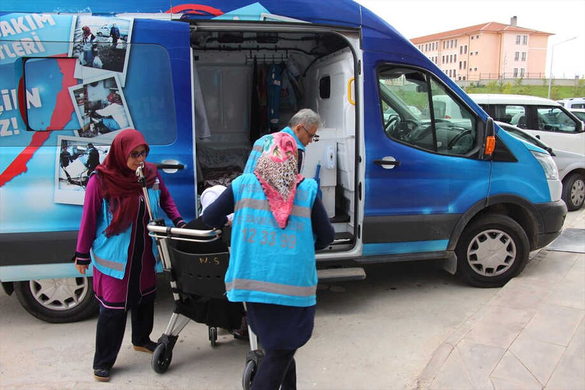 Beyşehir Belediyesi Evde Bakım Hizmetleriyle Örnek Oldu