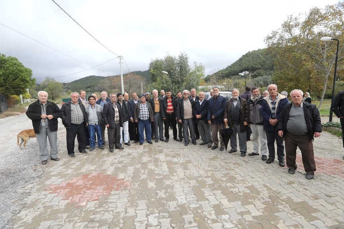 Buca\'da Köylülerin Taş Ocağına Karşı Mücadelesi Sürüyor