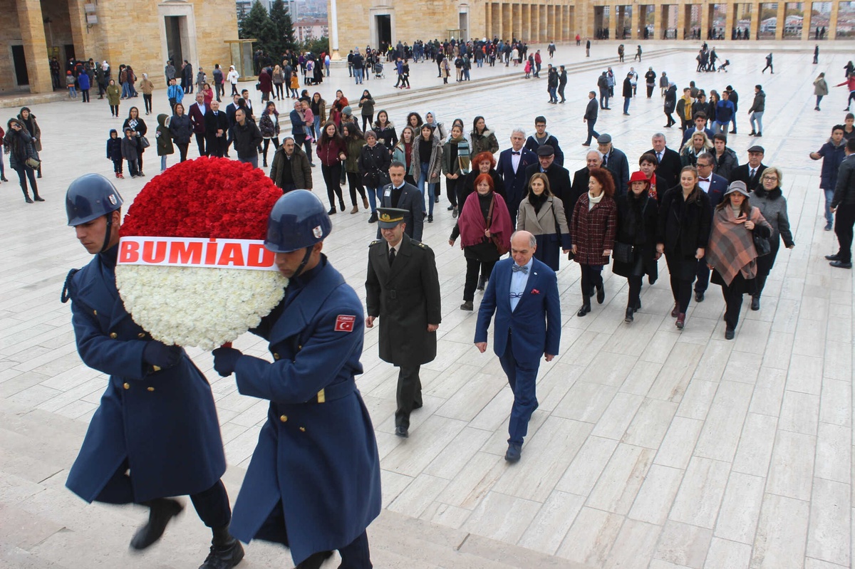 BUMİAD Üyeleri Ata\'nın Huzurunda