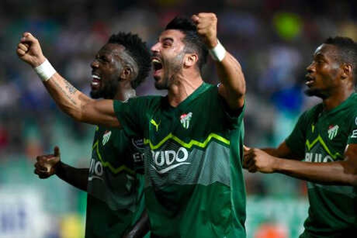 Bursaspor 16.9 Milyon TL Gelir Elde Etti