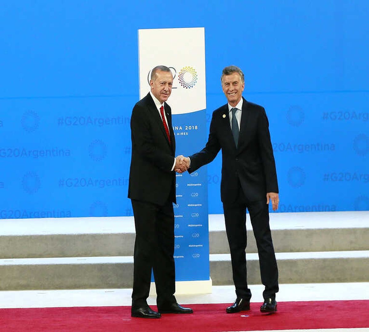 Cumhurbaşkanı Erdoğan, Arjantin Devlet Başkanı Tarafından Karşılandı