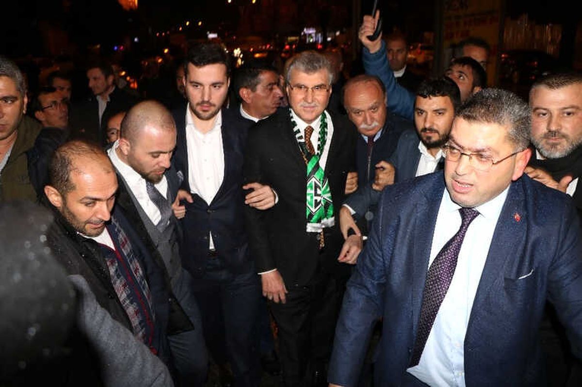 Ekrem Yüce, Başkan Gibi Karşılandı
